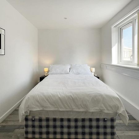 Bright, Warm & Cozy House In Harpurhey Daire Manchester Dış mekan fotoğraf
