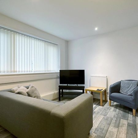 Bright, Warm & Cozy House In Harpurhey Daire Manchester Dış mekan fotoğraf