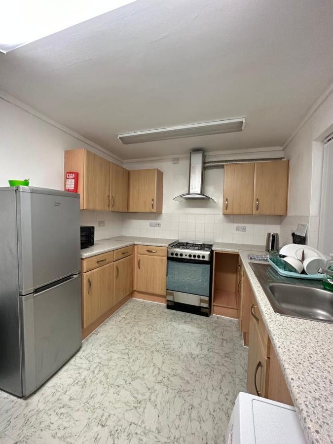 Bright, Warm & Cozy House In Harpurhey Daire Manchester Dış mekan fotoğraf